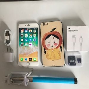 iPhone 6 Plus -128GB -Silver Unlocked) W/EXTRAS!